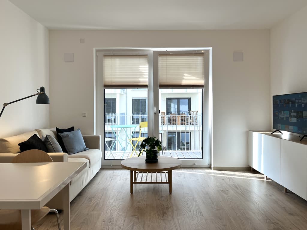 Wohnung zur Miete Wohnen auf Zeit 2.360 € 2 Zimmer 54 m²<br/>Wohnfläche 01.01.2025<br/>Verfügbarkeit Tegeler Straße Wedding Berlin 13353