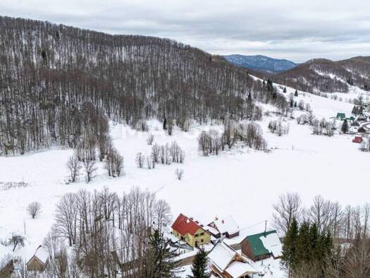 Haus zur Miete 3.000 € 5 Zimmer 351 m² Begovo Razdolje, Mrkopalj Mrkopalj