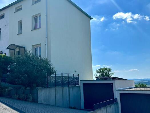 Reihenendhaus zur Miete 1.025 € 5 Zimmer 133 m² 360 m² Grundstück frei ab 01.10.2026 An der Halde 13 Hohenstein-Ernstthal 09337