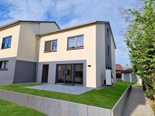 Doppelhaushälfte zum Kauf - Erstbezug provisionsfrei 699.000 € 4 Zimmer 135,4 m² 226 m² Grundstück Bad Wimpfen 74206