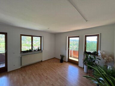 Wohnung zur Miete 720 € 3 Zimmer 81 m² Lohr Lohr 97816