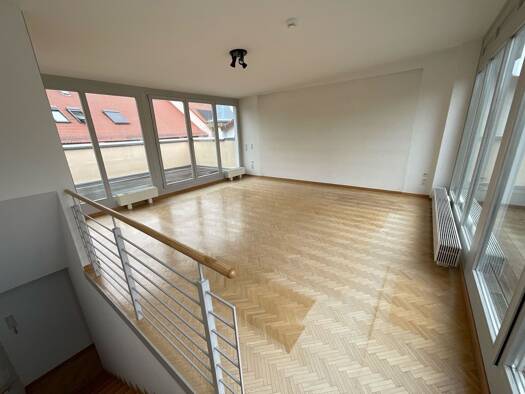 Reihenhaus zur Miete 1.840 € 4 Zimmer 153 m² frei ab 01.10.2026 Herrmannsplatz 13 Altstadt Erfurt 99084