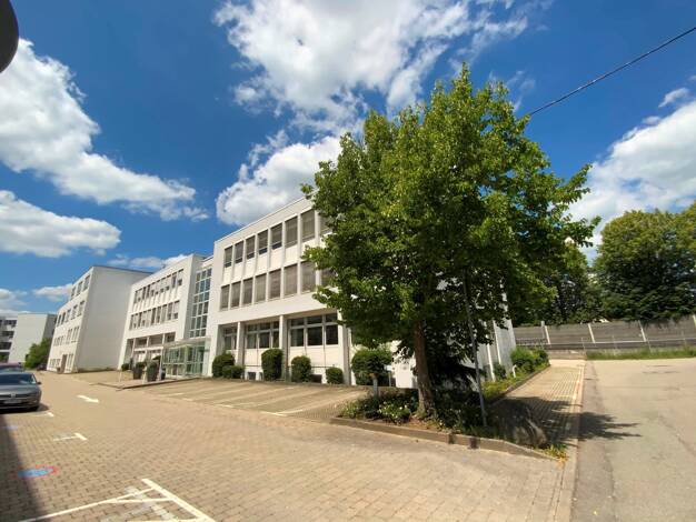 Büro zur Miete 8 € teilbar ab 300 m² Mitte Sindelfingen 71063