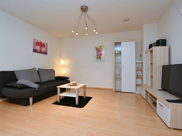 Wohnung zur Miete auf Zeit 1.190 € 2 Zimmer 51 m² frei ab sofort Oßweil Ludwigsburg 71640