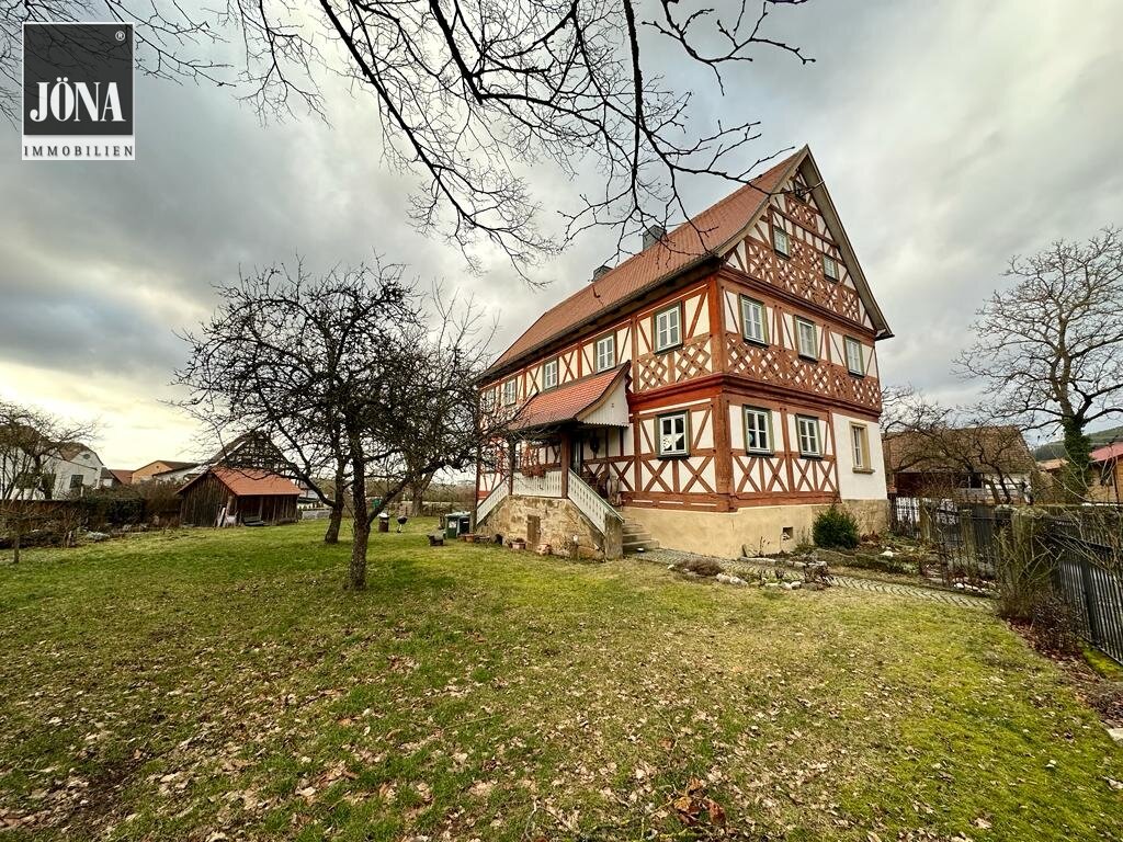 Einfamilienhaus zum Kauf 499.500 € 8 Zimmer 200 m²<br/>Wohnfläche 1.359 m²<br/>Grundstück Gärtenroth Burgkunstadt / Gärtenroth 96224