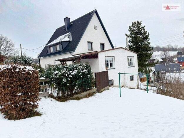 Einfamilienhaus zum Kauf 99.000 € 7 Zimmer 150 m² 599 m² Grundstück Neundorf Wiesa / Neundorf 09488