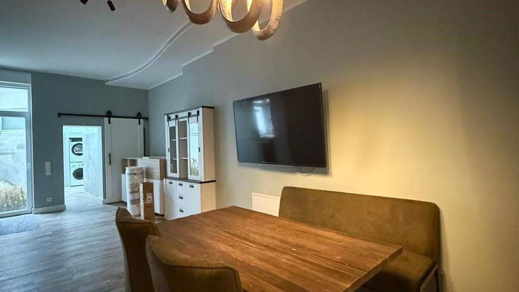 Wohnung zur Miete auf Zeit 1.900 € 2 Zimmer 90 m² frei ab sofort Stadtmitte Mönchengladbach 41061