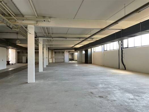 Halle/Industriefläche zur Miete 3.300 m² Lagerfläche teilbar ab 3.300 m² Ebersdorf Ebersdorf b.Coburg 96237