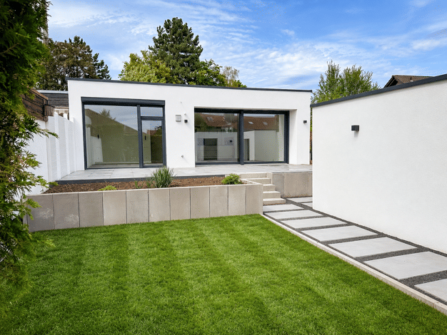 Bungalow zum Kauf 669.000 € 4,5 Zimmer 157 m² 465 m² Grundstück frei ab sofort Hochfeld-Steinberg Schweinfurt 97422