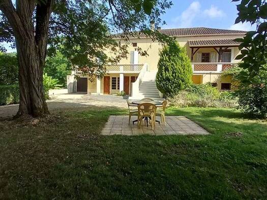 Villa zum Kauf 435.000 € 8 Zimmer 200 m² 7.000 m² Grundstück frei ab sofort Chemin du Saulou 22 ANGLARS-JUILLAC 46140