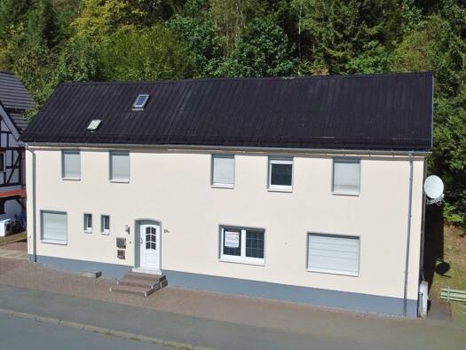 Mehrfamilienhaus zum Kauf 142.000 € 7 Zimmer 150 m² 414 m² Grundstück Volkholz Bad Laasphe 57334