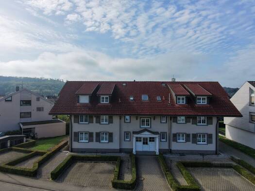 Wohnung zur Miete 1.330 € 4 Zimmer 111 m² EG frei ab 01.01.2027 Unterlauchringen Lauchringen 79787