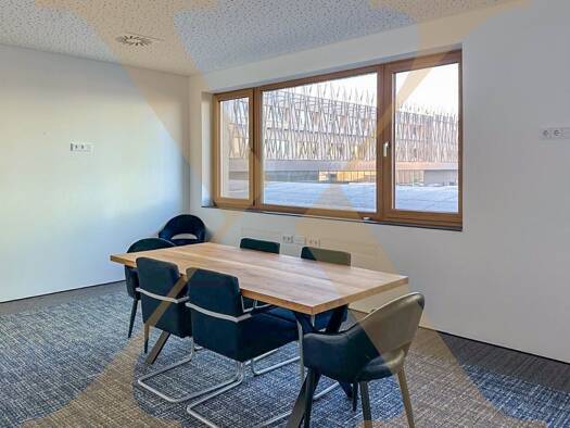 Büro zur Miete 5.804 € Eberstalzell 4653