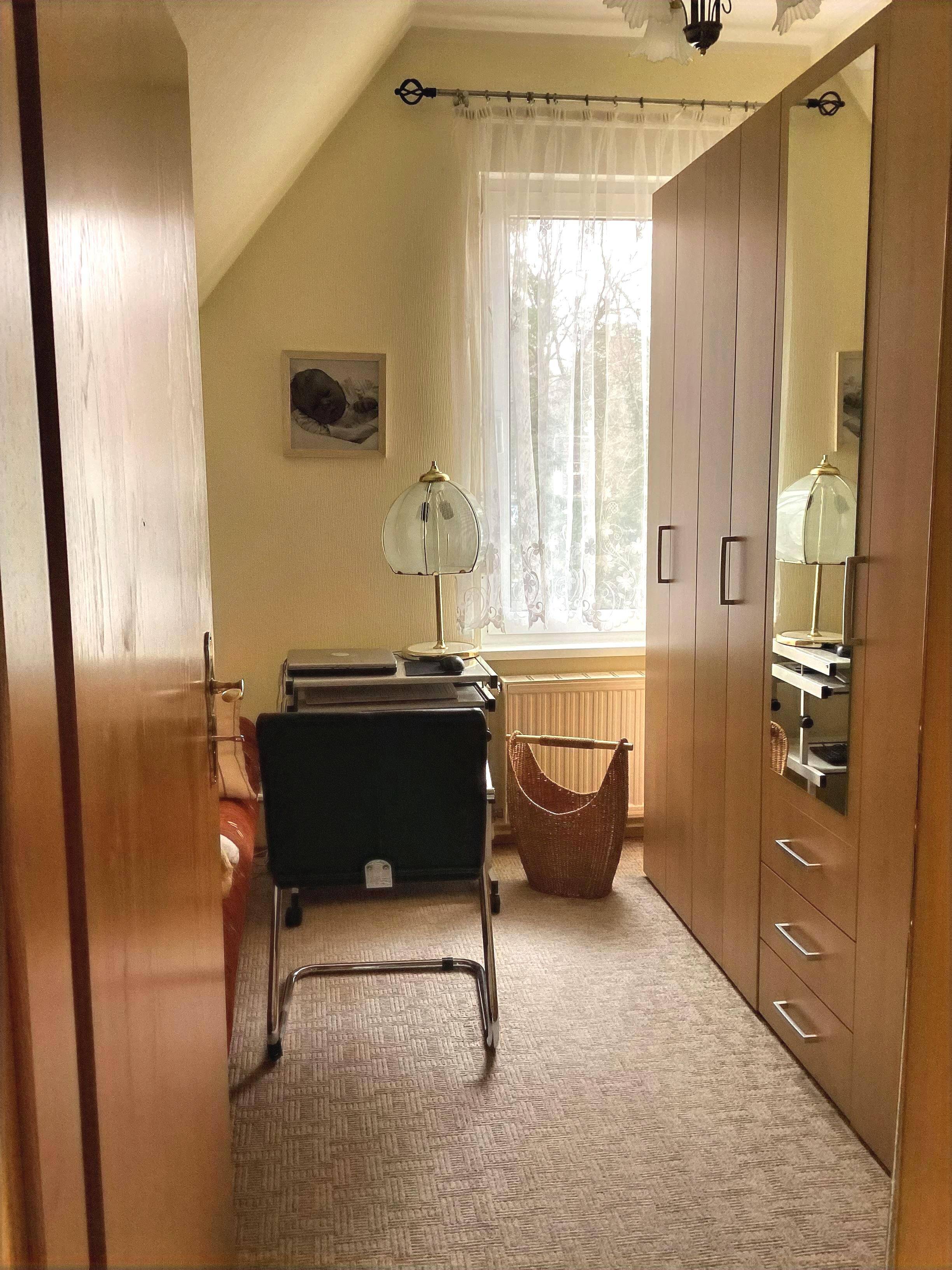 Property thumbnail 12