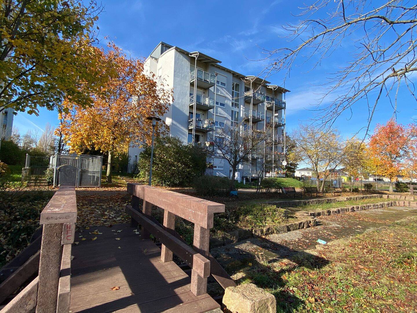 Immobilie in Kabelsketal - Schicke Maisonette-Wohnung mit Galerie und Tiefgarage - Bild 1