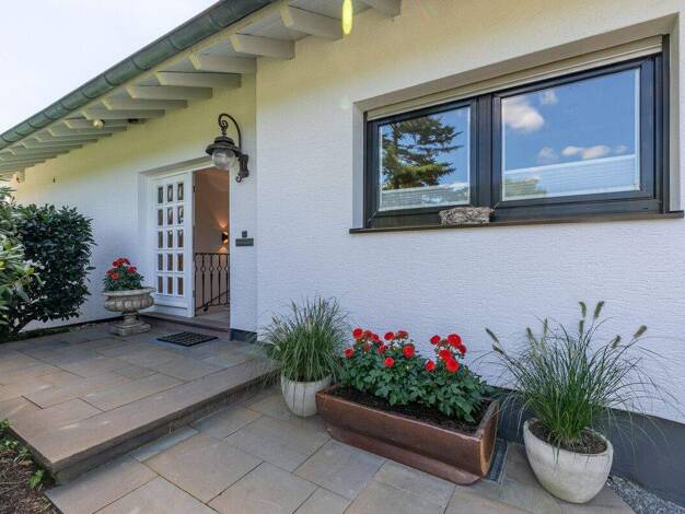 Bungalow zum Kauf 849.000 € 5 Zimmer 158 m² 1.270 m² Grundstück Neunkirchen Neunkirchen-Seelscheid 53819