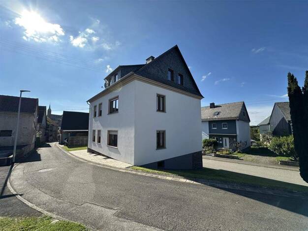 Einfamilienhaus zum Kauf 189.000 € 8 Zimmer 159 m² 1.273 m² Grundstück Sabershausen Dommershausen 56290