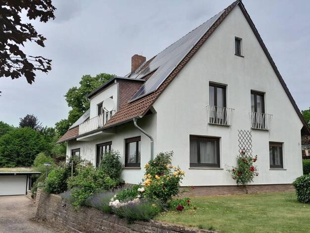 Einfamilienhaus zum Kauf provisionsfrei 449.000 € 7 Zimmer 245 m² 1.311 m² Grundstück Bückeburg 31675