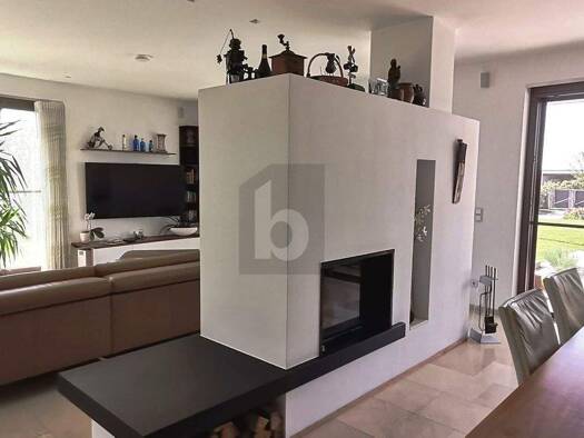 Villa zum Kauf 6 Zimmer 290 m² 1.067 m² Grundstück Parndorf 7111