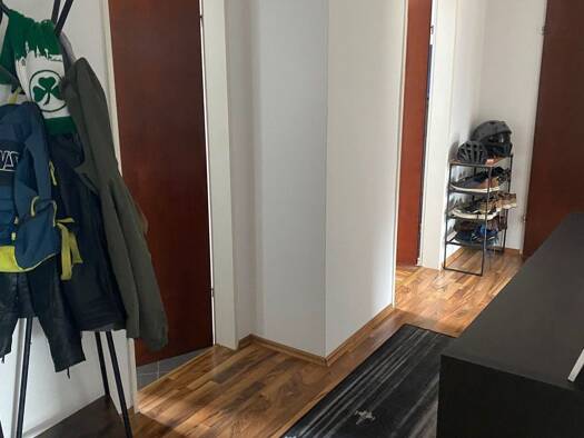 Wohnung zur Miete 970 € 2,5 Zimmer 82,5 m² Geschoss 1/2 frei ab 01.11.2026 Herboldshof Fürth 90765