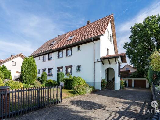 Doppelhaushälfte zum Kauf 379.000 € 5 Zimmer 113 m² 455 m² Grundstück Schwarzwaldstraße 12 Murg Murg 79730