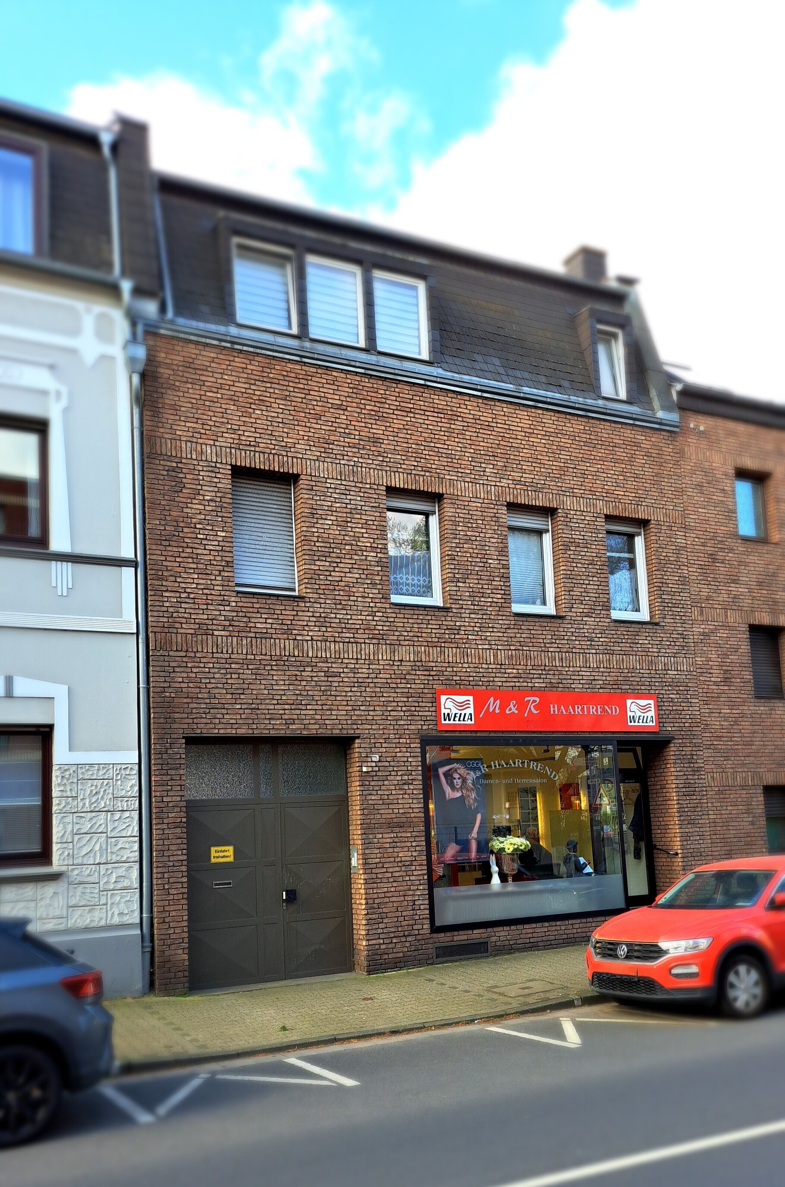 Mehrfamilienhaus zum Kauf provisionsfrei als Kapitalanlage geeignet 450.000 € 8 Zimmer 296 m²<br/>Wohnfläche 279 m²<br/>Grundstück Uerdingen - Markt Krefeld 47829