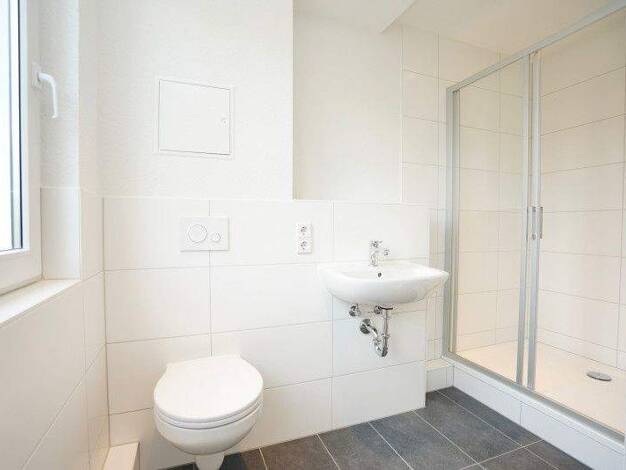 Wohnung zur Miete 363 € 2 Zimmer 46,7 m² 3. Geschoss frei ab 01.06.2026 Ernst-Enge-Str. 16 Gablenz Chemnitz 09127