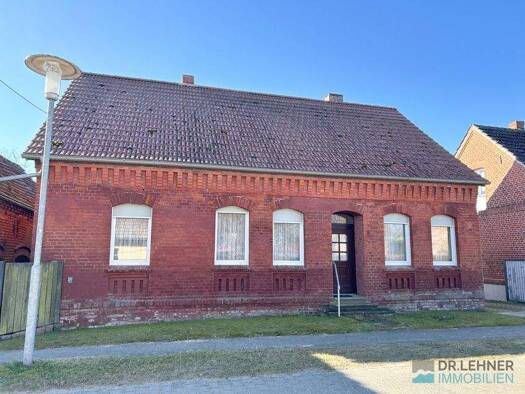 Bauernhaus zum Kauf 69.000 € 4 Zimmer 85 m² 1.083 m² Grundstück Quitzöbel Legde/Quitzöbel 19336
