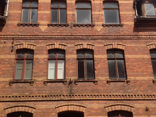 Mehrfamilienhaus zum Kauf 159.500 € 11 Zimmer 319,1 m² 248 m² Grundstück Oschersleben 39387