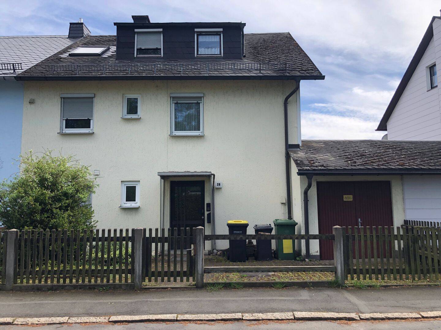 Immobilie in Arzberg - Reiheneckhaus in familienfreundlicher Lage! - Bild 0