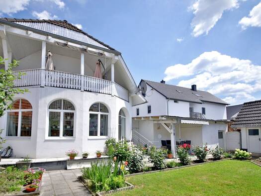 Einfamilienhaus zum Kauf 550.000 € 4 Zimmer 168,1 m² 452 m² Grundstück Ortsgebiet Sinzheim 76547