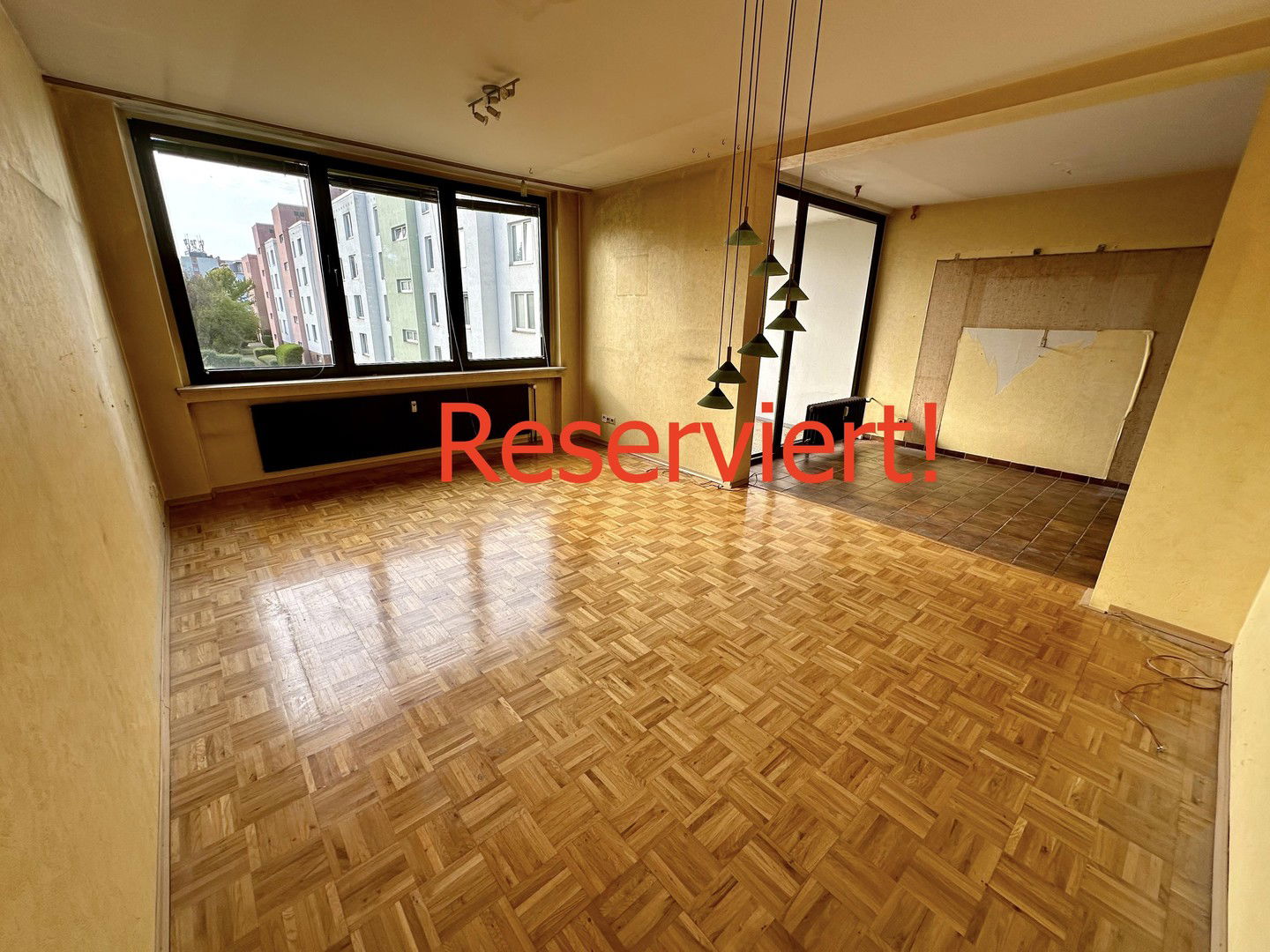 Wohnung zum Kauf provisionsfrei 310.000 € 3 Zimmer 82 m²<br/>Wohnfläche 2.<br/>Geschoss Sürth Köln 50999