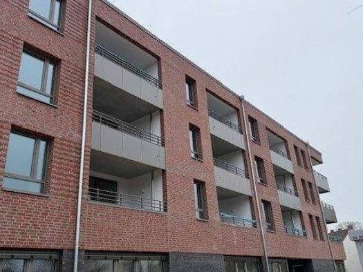Wohnung zur Miete - Erstbezug 900 € 2 Zimmer 57 m² 2. Geschoss frei ab sofort Waller Heerstr. 207 / Stiftstraße Walle Bremen 28219