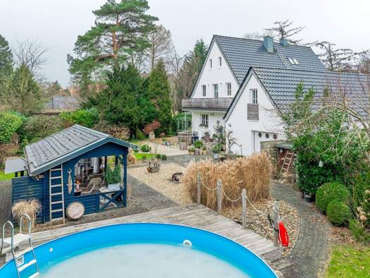 Einfamilienhaus zum Kauf 595.000 € 6 Zimmer 250 m² 1.251 m² Grundstück Papenburg 26871