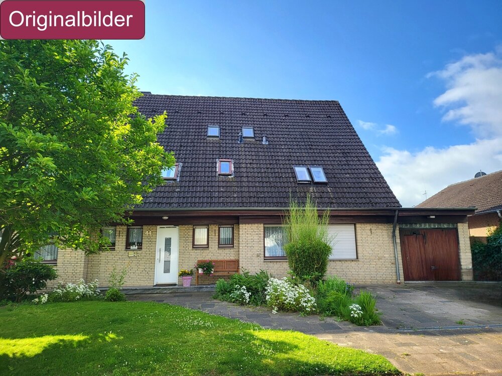 Mehrfamilienhaus zum Kauf provisionsfrei 294.700 € 11 Zimmer 305,1 m²<br/>Wohnfläche 711 m²<br/>Grundstück Hohlweg 44 Buir Kerpen 50170