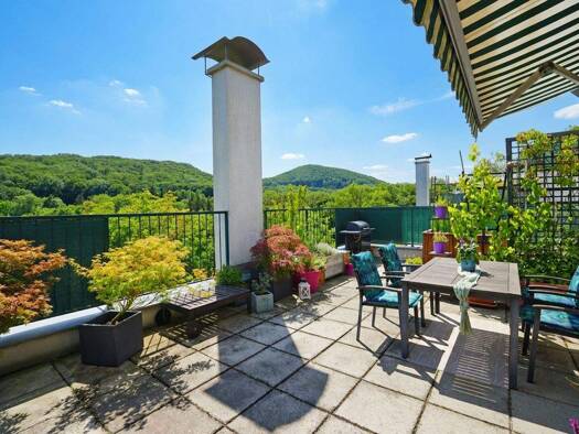 Terrassenwohnung zum Kauf 345.000 € 2,5 Zimmer 69 m² 4. Geschoss Wien 1140