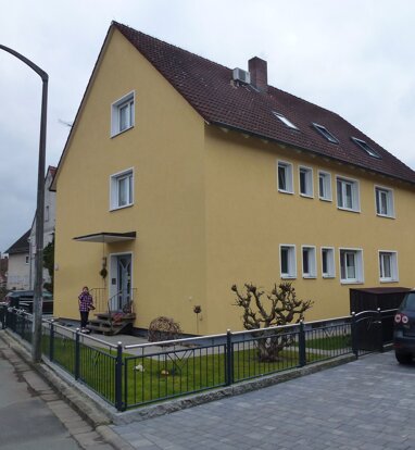 Wohnung zur Miete 1.135 € 5 Zimmer 108 m² 1. Geschoss Möhrendorf Möhrendorf 91096