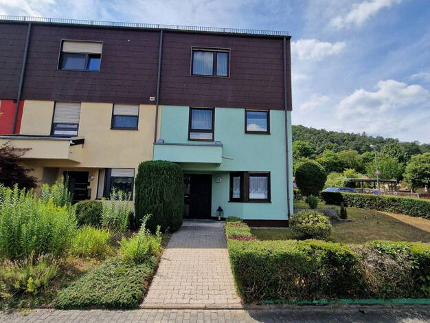 Reihenendhaus zum Kauf provisionsfrei 385.000 € 4 Zimmer 248 m² 282 m² Grundstück Reichenberger Straße 173 Bestenheid Wertheim-Bestenheid 97877