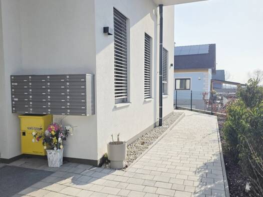 Wohnung zum Kauf 317.100 € 74,7 m² 2. Geschoss Kirchberg am Wagram 3470