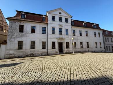 Wohnung zur Miete 900 € 3 Zimmer 132 m² 1. Geschoss frei ab sofort Merseburg Merseburg 06217