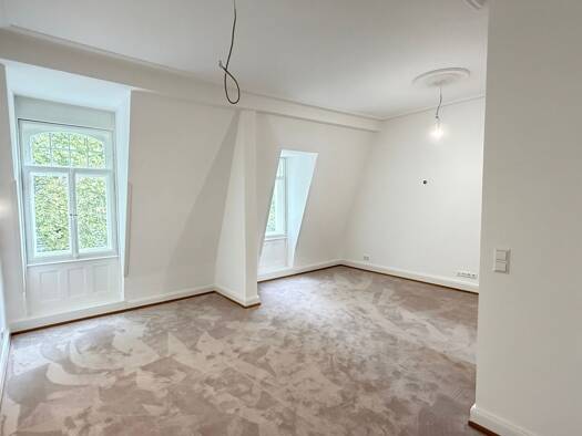 Wohnung zur Miete 1.720 € 3 Zimmer 94 m² 3. Geschoss Innenstadt Baden-Baden 76530
