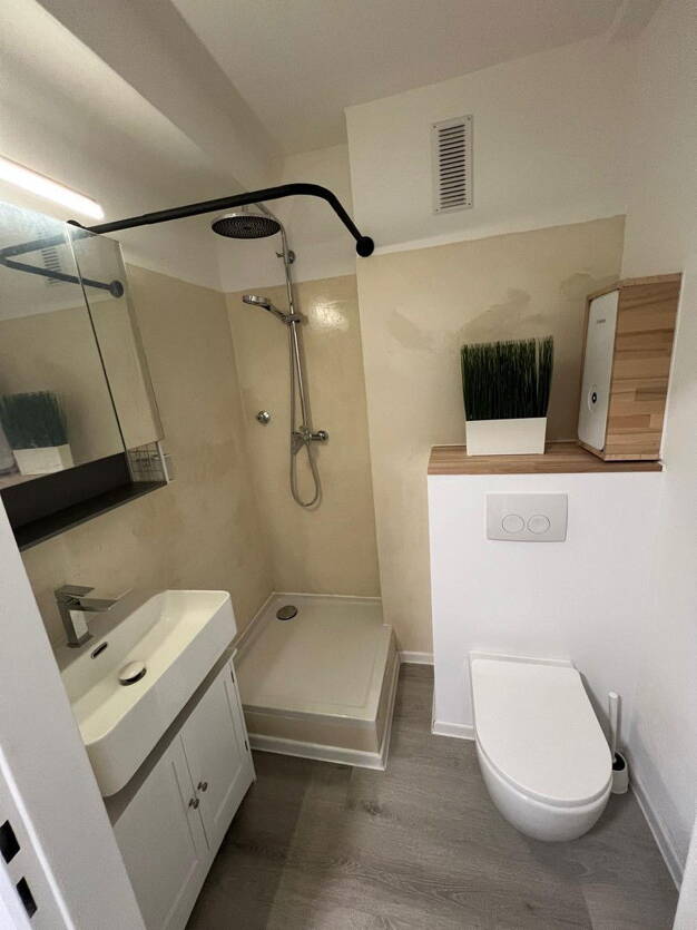 Wohnung zur Miete 750 € 1 Zimmer 30 m² frei ab 01.06.2025 Gerhart - Hauptmann - Straße 11 Schönfeld Erlangen 91058