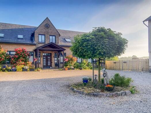 Einfamilienhaus zum Kauf 1.230.000 € 10 Zimmer 400 m² 14.725 m² Grundstück Nübel 24881