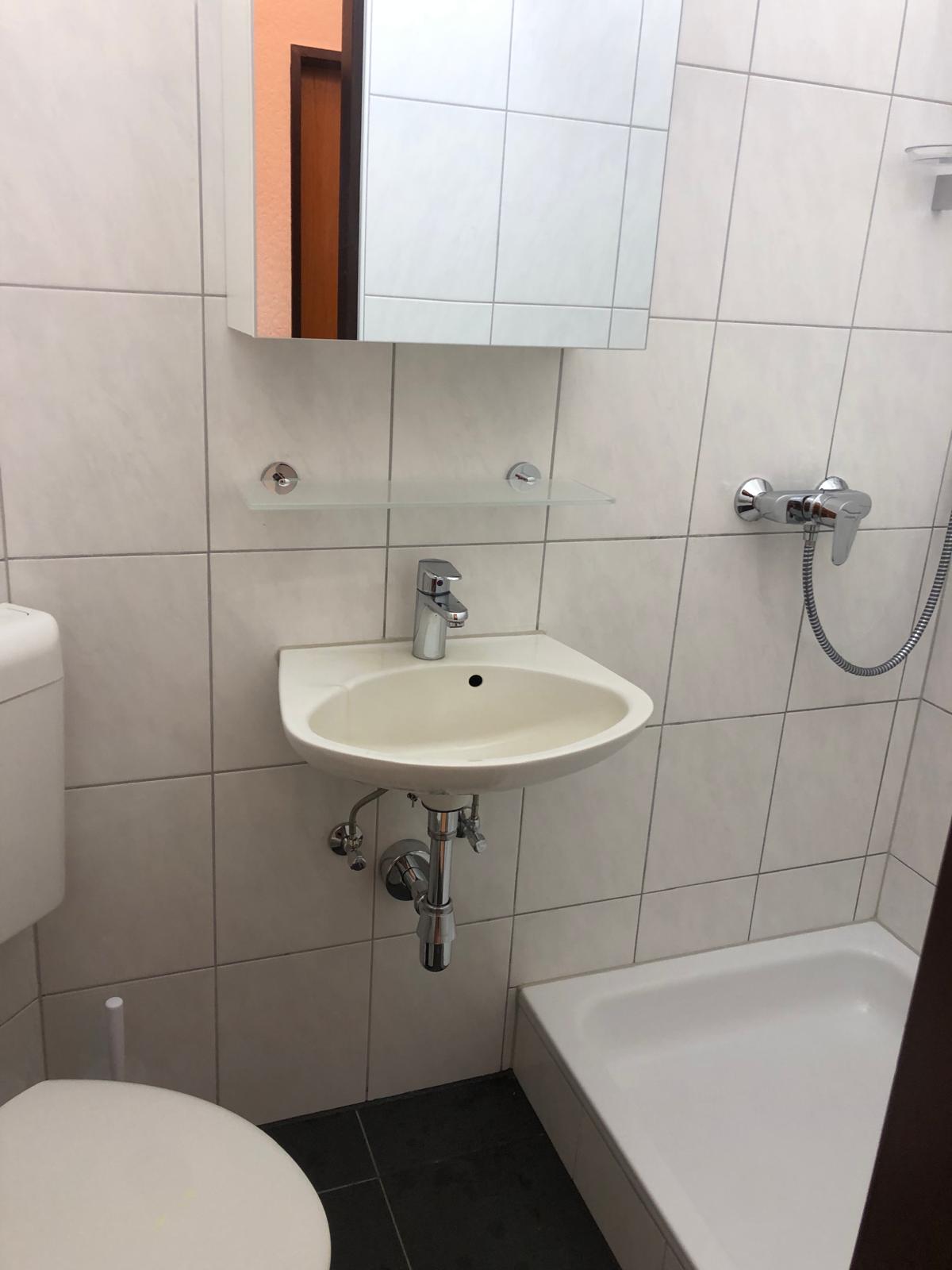 Wohnung zur Miete 345 € 2 Zimmer 40 m²<br/>Wohnfläche 1.<br/>Geschoss ab sofort<br/>Verfügbarkeit Baltrumer Straße Walle Bremen 28219