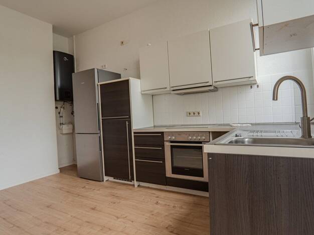 Wohnung zur Miete 700 € 3 Zimmer 93 m² 2. Geschoss Innenstadt Hof 95028