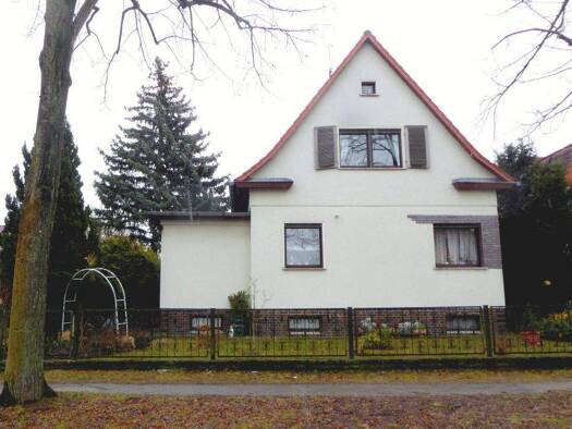 Einfamilienhaus zum Kauf 665.000 € 3,5 Zimmer 120 m² 1.408 m² Grundstück frei ab 01.05.2026 Maxim-Gorki-Straße  00 Mahlow Brandenburg/Mahlow 15831