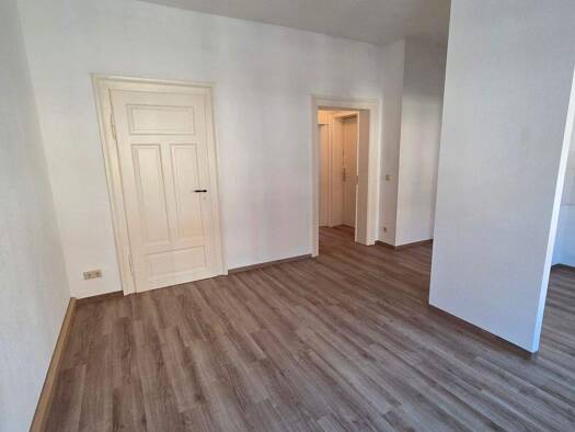 Wohnung zur Miete 200 € 2 Zimmer 38,2 m² EG frei ab sofort Härtelstr. 7 Waldheim 04736