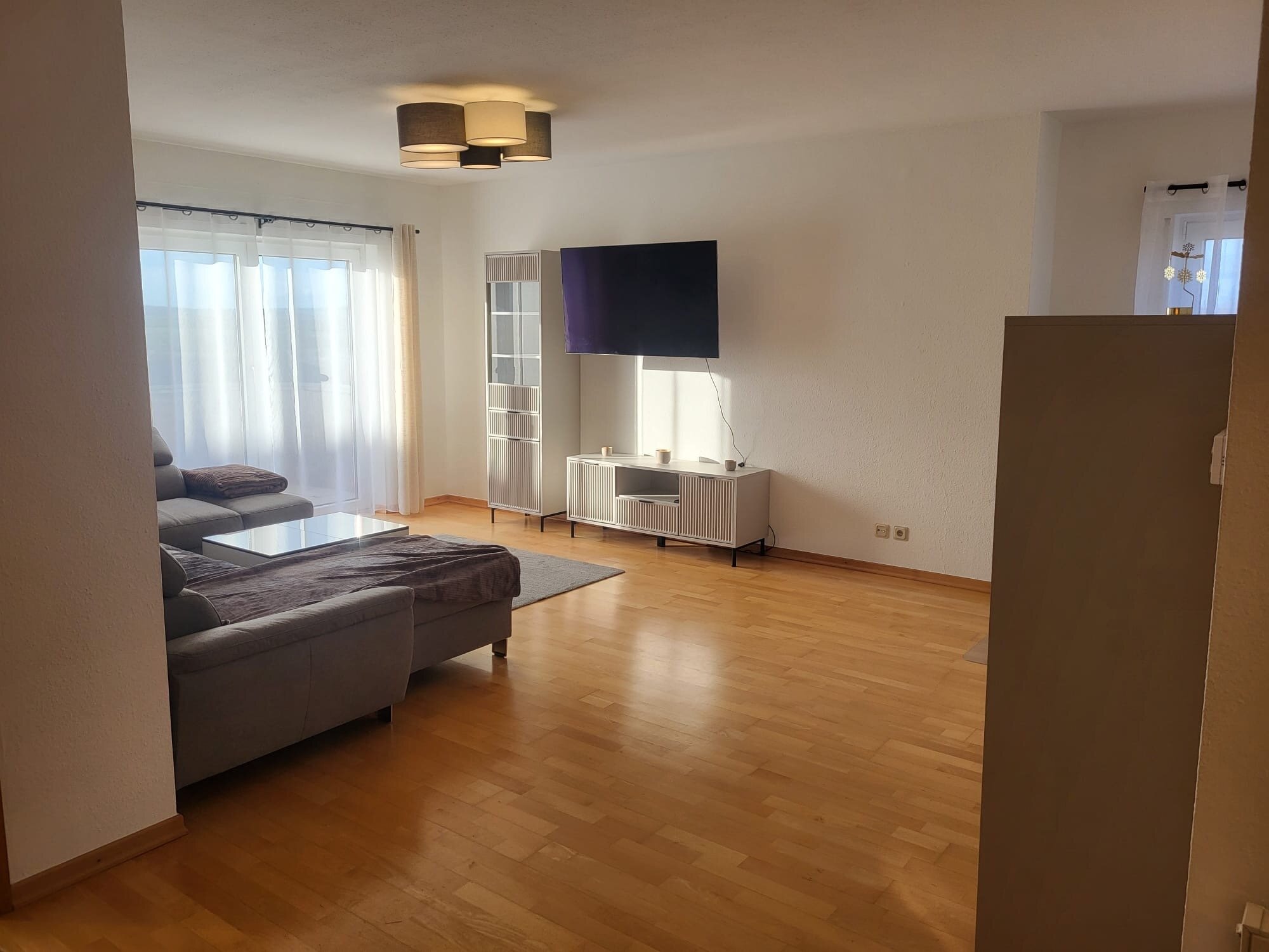 Wohnung zur Miete 1.500 € 3 Zimmer 80 m²<br/>Wohnfläche 1.<br/>Geschoss Langgöns Langgöns 35428