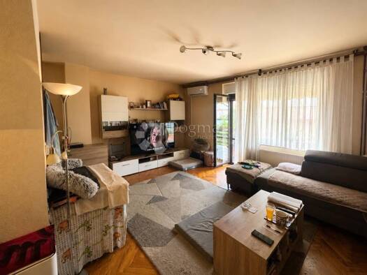 Einfamilienhaus zum Kauf 320.000 € 5 Zimmer 162 m² Tenja, Osijek - Okolica Osijek 31000