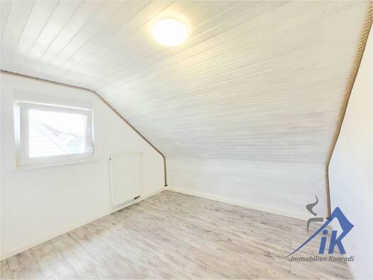 Wohnung zur Miete 650 € 2 Zimmer 34 m² 3. Geschoss Ramstein Ramstein-Miesenbach 66877